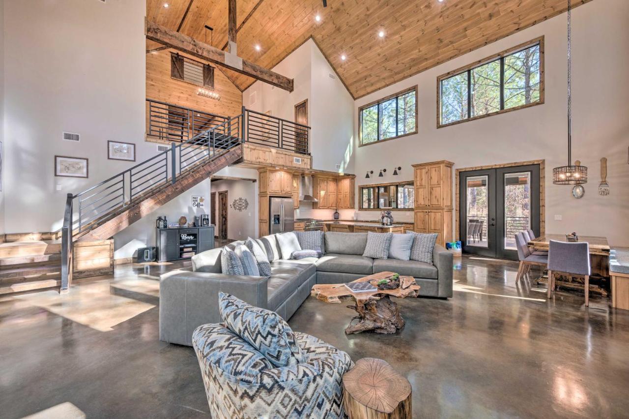 Broken Bow Lazy Dog Lodge With Hot Tub, Pool Table 외부 사진