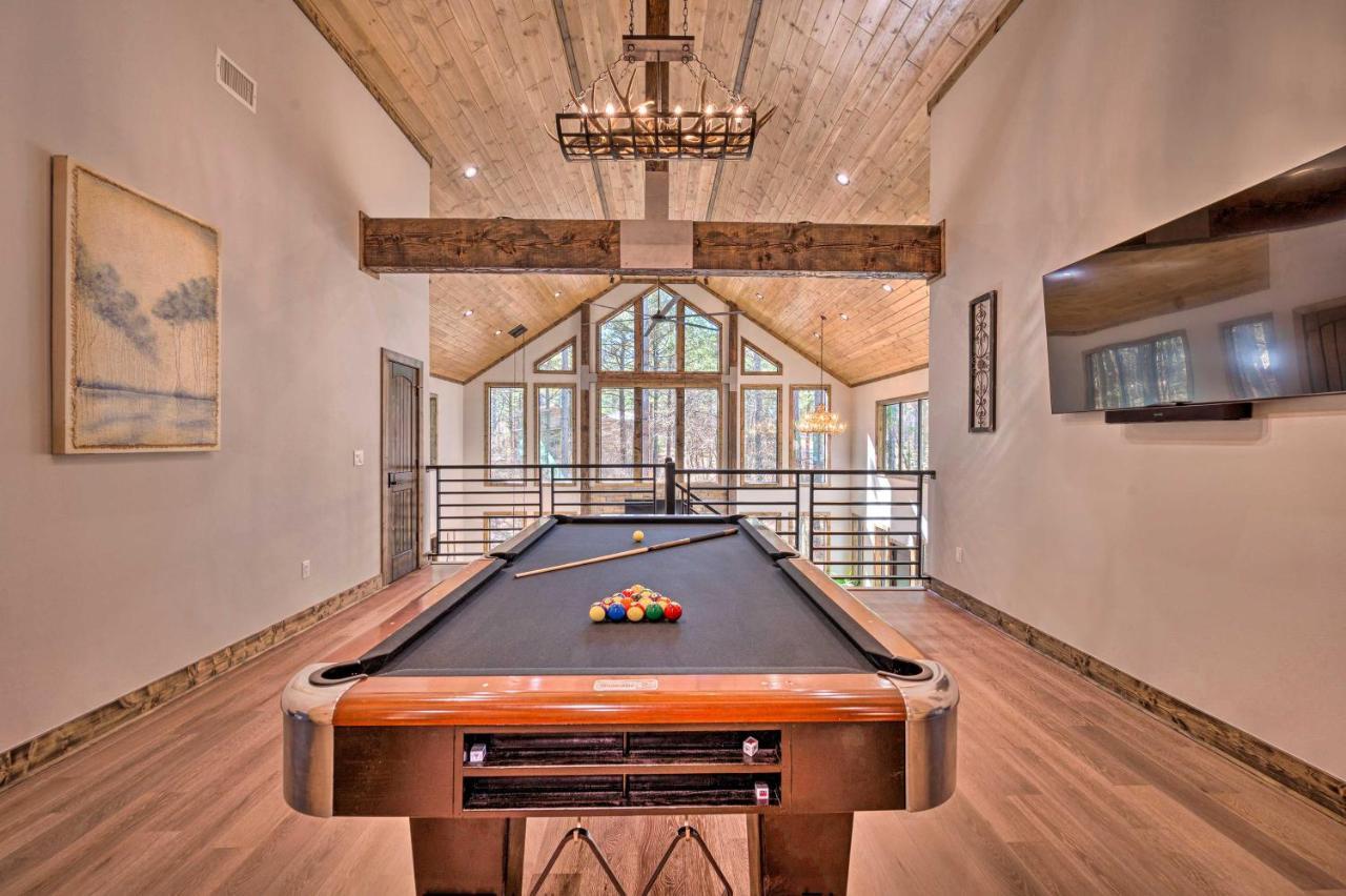 Broken Bow Lazy Dog Lodge With Hot Tub, Pool Table 외부 사진